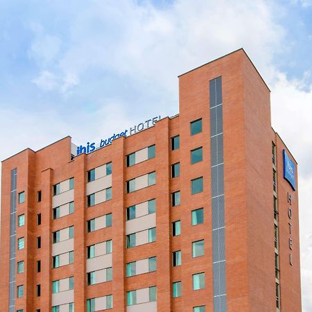 Ibis Budget Itagüí Εξωτερικό φωτογραφία