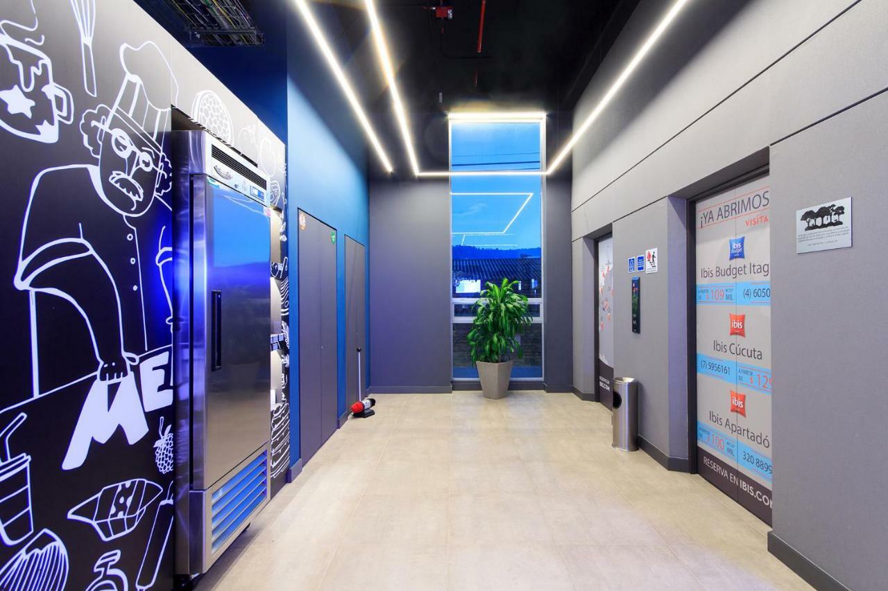 Ibis Budget Itagüí Εξωτερικό φωτογραφία