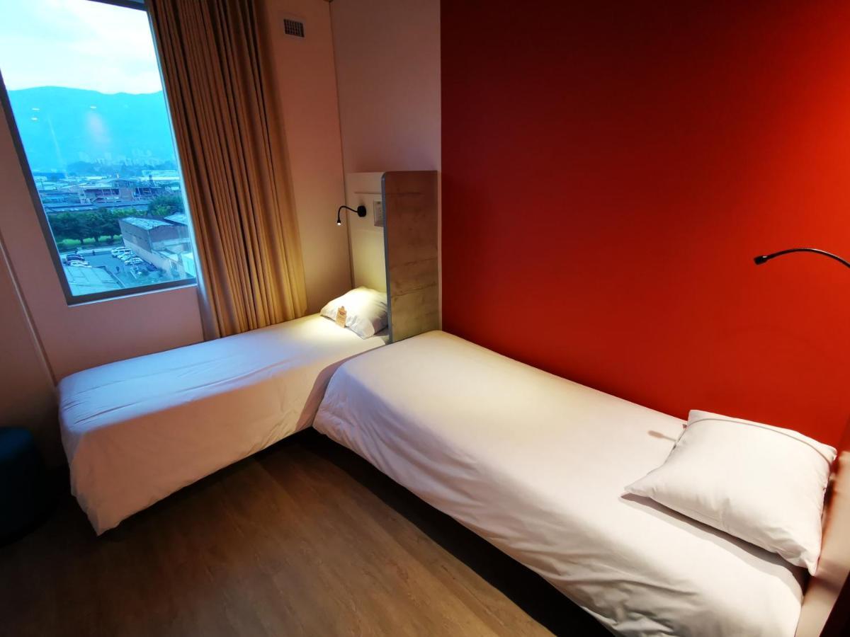 Ibis Budget Itagüí Εξωτερικό φωτογραφία